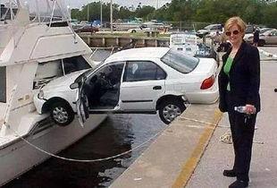 老外开国产车高速撞车视频,老外亲历惊险一幕